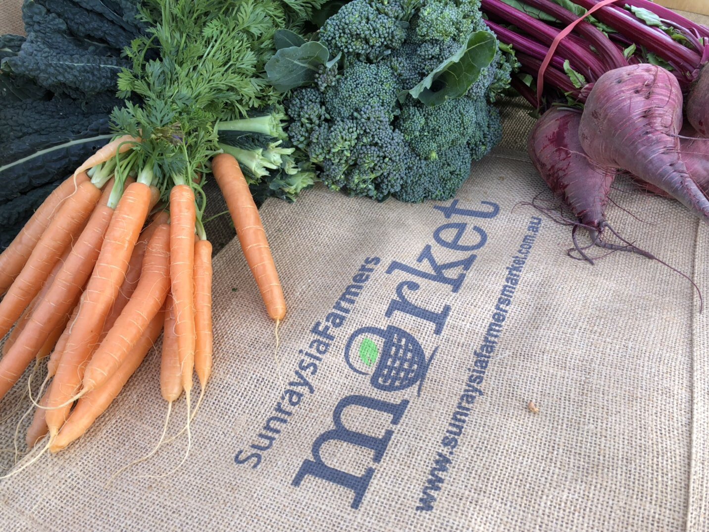 Farm Fresh Produce, pick up a reusable SFM Market bag